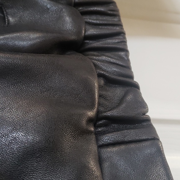 Vintage Ralph Lauren CHAPS Black Leather Bomber Jacket for Men - Picture 9 of 17